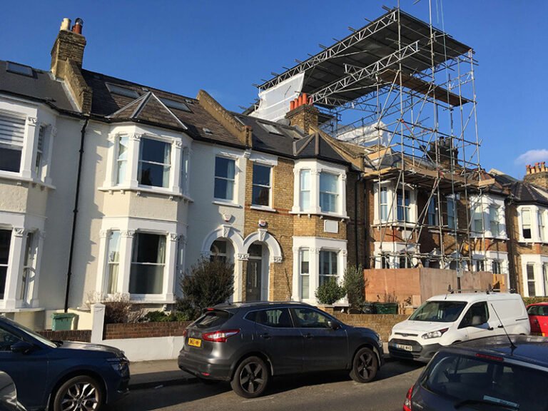 temporary roof scaffold