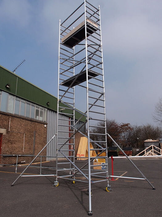 Aluminium bosh scaffold tower