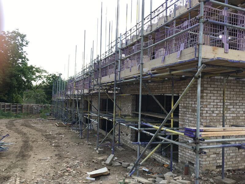 erected bricklayer scaffolding for masonry wall